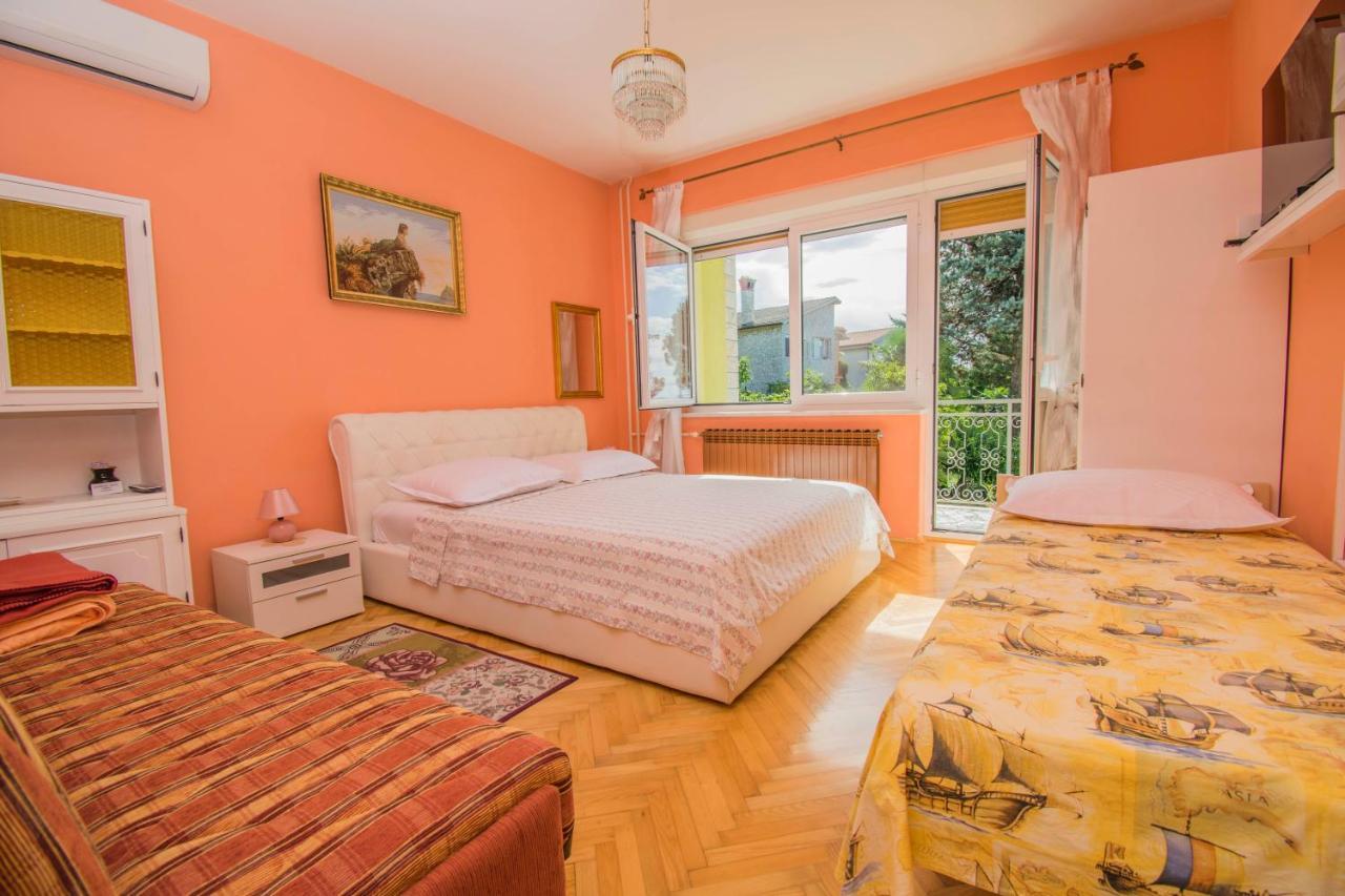 Apartments Anita Near Opatija With Private Parking มาทุลยี ภายนอก รูปภาพ