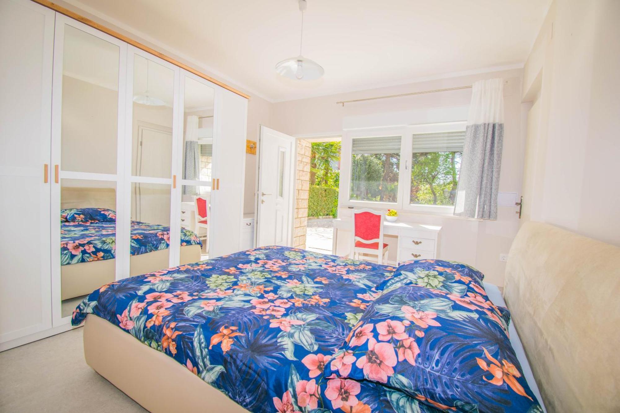 Apartments Anita Near Opatija With Private Parking มาทุลยี ภายนอก รูปภาพ